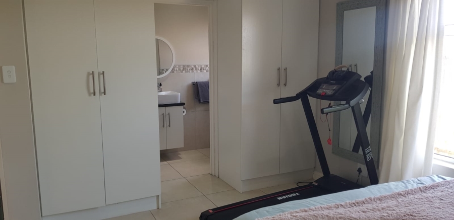 3 Bedroom Property for Sale in Sunset Estate Western Cape